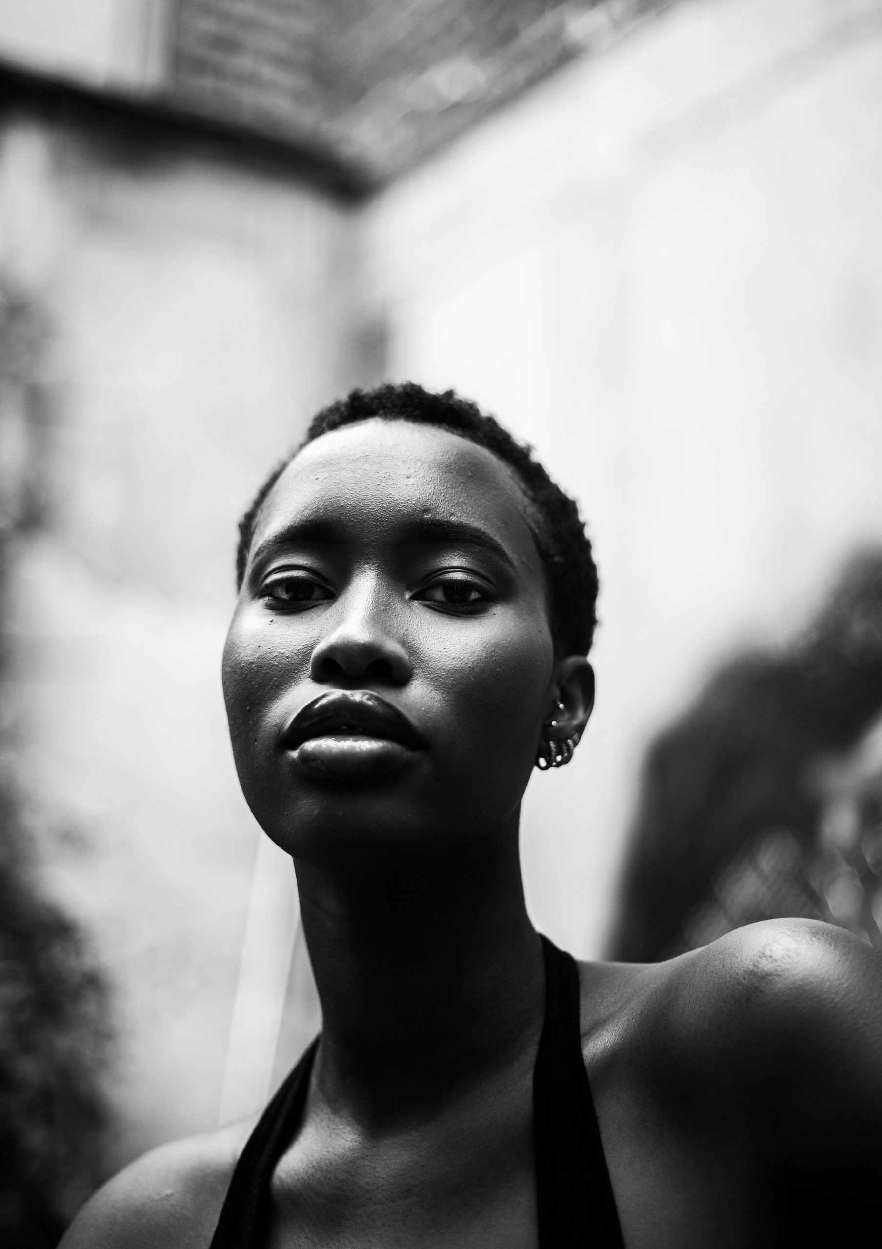 YANK,Agence de talents,Transcender l'ordinaire,Pont entre talent et projet,Fusion magique,Individu pièce maîtresse,Histoire captivante,Expertise,Dénicher des perles rares,Artistes brillants,Touche unique,Suivi de carrière,Casting pour projets d'envergure,Réseau,Créateurs de contenu,Accompagnement professionnel,ELISA,ELISE A.